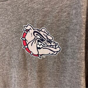 Gonzaga Bulldogs Basketball Gray Fanatics T-Shirt Size Large NWOT